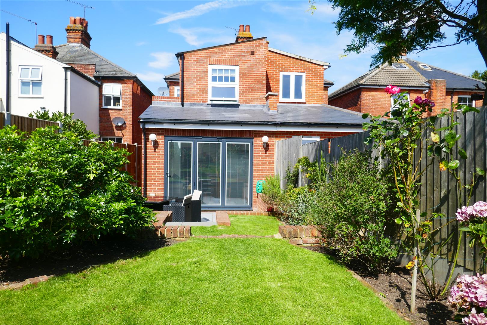 Kimpton Avenue, Brentwood Keith Ashton Signature Home Keith Ashton